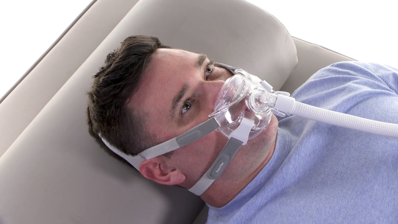 Looking to sleep with CPAP mask on