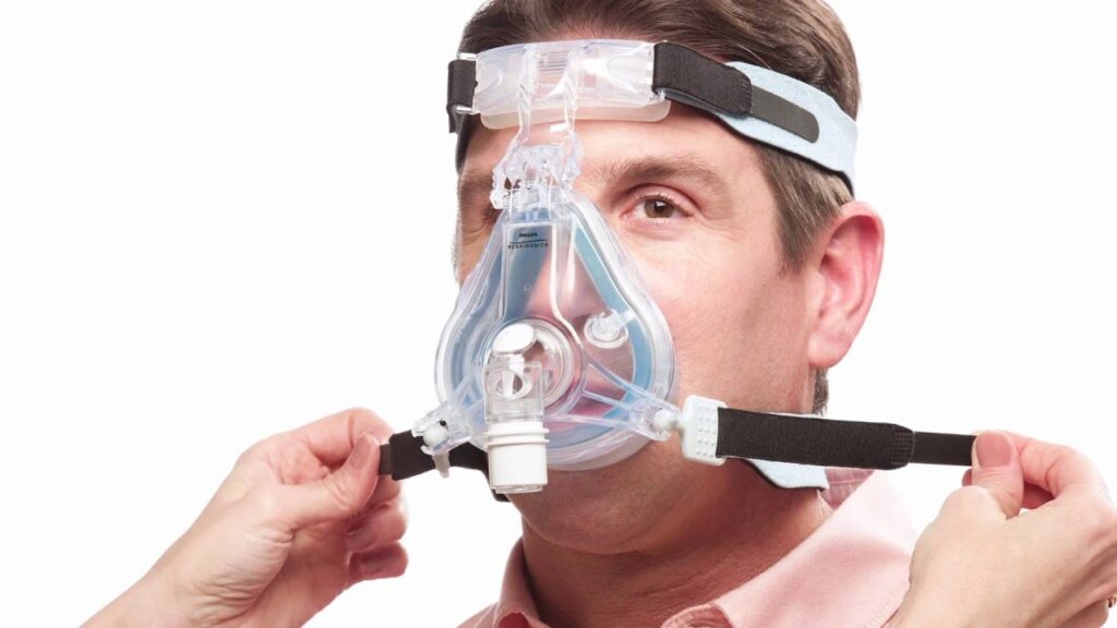 Looking to sleep with CPAP mask on