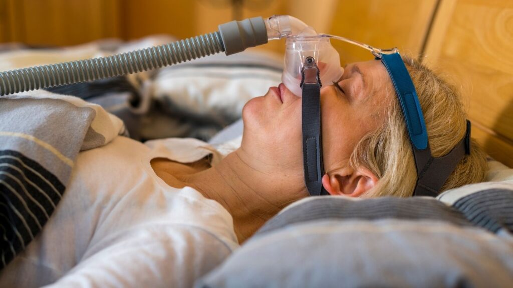 How to manage sleep apnea naturally